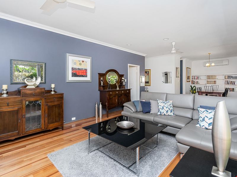 142B Rochdale Road, Mount Claremont WA 6010