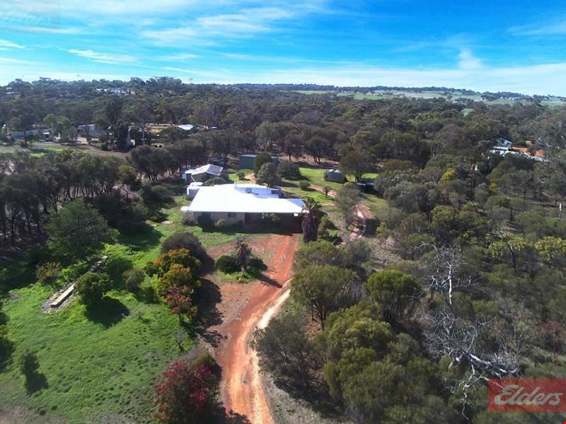 57 Clifford Street, Cuballing WA 6311