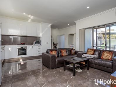 54 Yale Road, Thornlie WA 6108