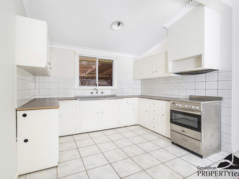 259 Sixth Street, Wonthella WA 6530