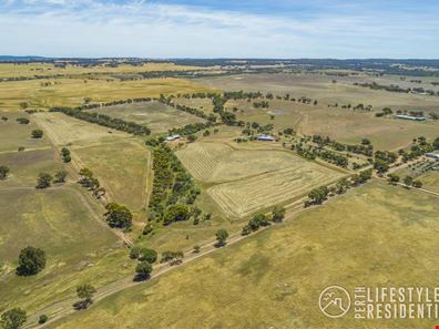 523 Wongamine Road, Buckland WA 6401