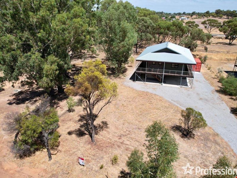 261 Avon Terrace, York WA 6302