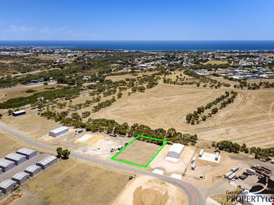 24 Carter Road, Dongara WA 6525
