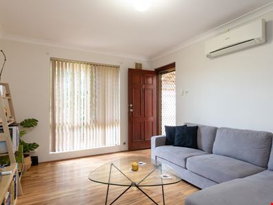 2/40 Camden St, Dianella WA 6059