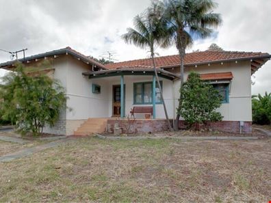 50 Churchill Avenue, Dudley Park WA 6210