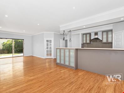 16 Goddard Way, Mckail WA 6330
