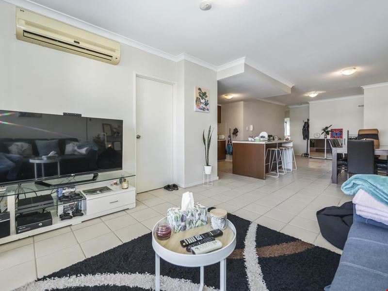 Unit 19/5 Eastleigh Loop, Currambine