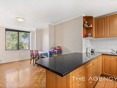 25/3 Russell Avenue, North Perth WA 6006