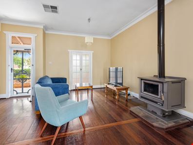 39 Ward Street, Lamington WA 6430