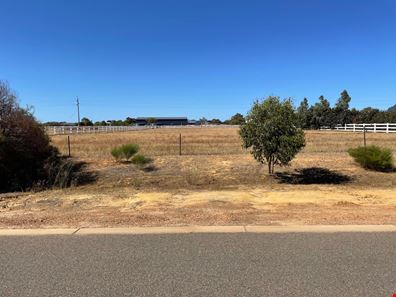 28 Dorset Drive, Deepdale WA 6532