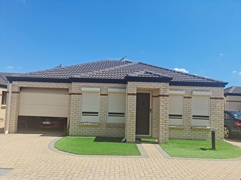 5/104 Westfield Road, Kelmscott WA 6111