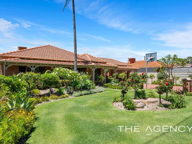 48 Bibra Drive, Bibra Lake WA 6163