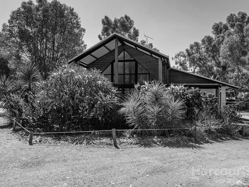 275 Mulga Drive, Parklands WA 6180
