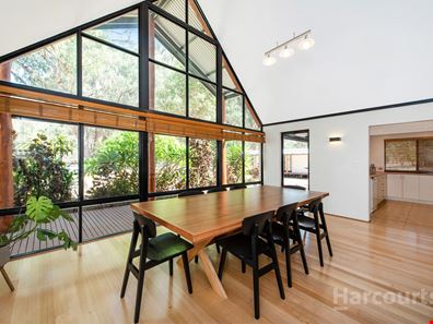 275 Mulga Drive, Parklands WA 6180