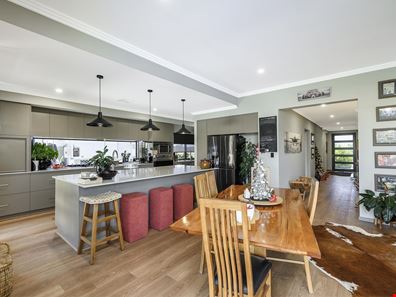 7 Eucalypt Way, Jurien Bay WA 6516