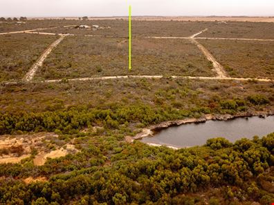 20 Long Pool Road, Hopetoun WA 6348