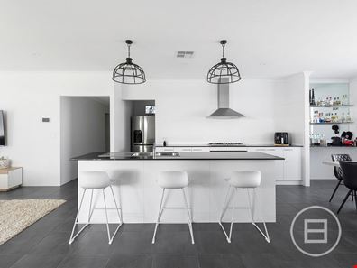 17 Goldfinch Drive, Erskine WA 6210