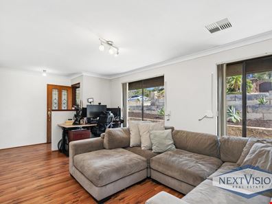 127 Plover Drive, Yangebup WA 6164