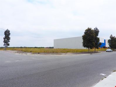 - Cnr Haydock St & Roos Avenue, Forrestdale WA 6112