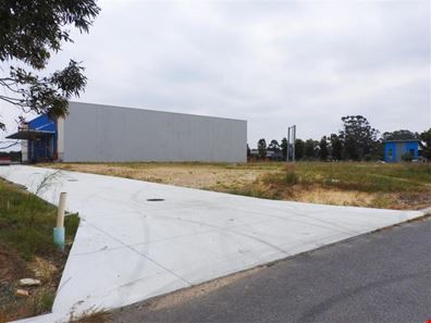 - Cnr Haydock St & Roos Avenue, Forrestdale WA 6112