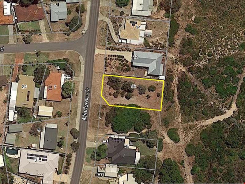 10 MINDEROO CRESCENT, Golden Bay WA 6174