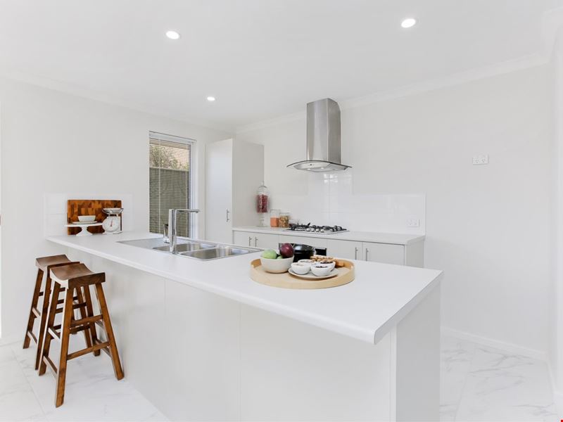 Unit 1, 3 Woodford Road, Lynwood