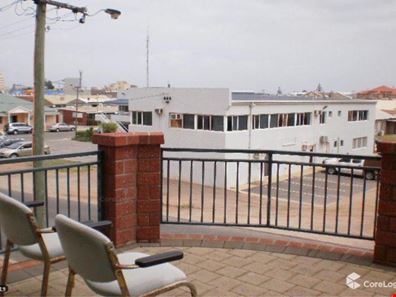 1/3 Sanford St, Geraldton WA 6530