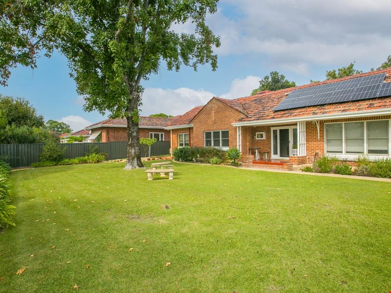 45 Bradford Street, Menora WA 6050