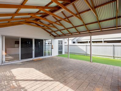 121A Campbell Street, Lamington WA 6430