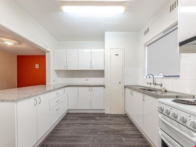 2/94 Lefroy Road, Beaconsfield WA 6162