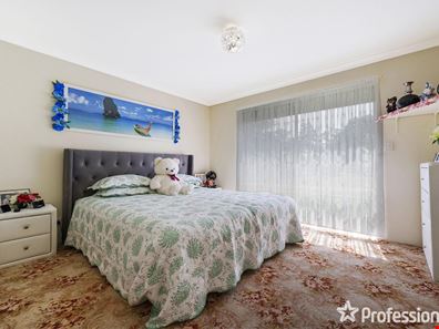 53 Mitchell Street, Wungong WA 6112
