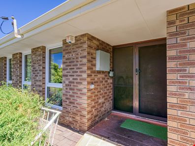 11 Barranduna Drive, Mount Nasura WA 6112