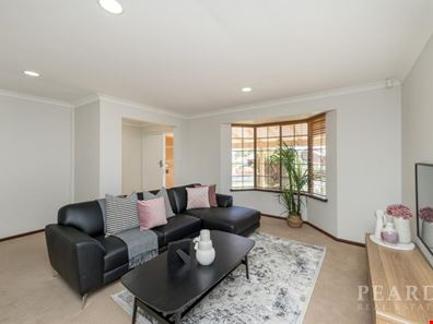 30 Glenorchy Crescent, Hamersley WA 6022