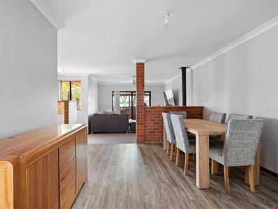 9 Bennetts Place, Hannans WA 6430
