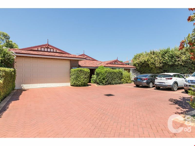 28 Christmas Avenue, Orelia WA 6167