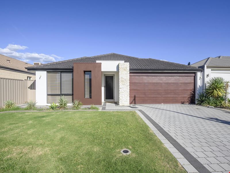 17 Biddiarra Bend, Southern River WA 6110