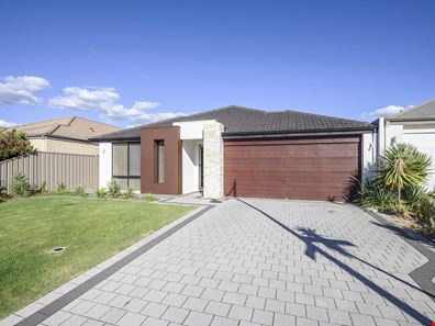 17 Biddiarra Bend, Southern River WA 6110