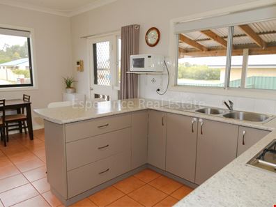 13 Scholey Street, Sinclair WA 6450