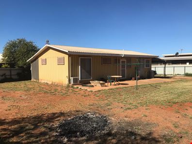 5 Hedditch St, Onslow WA 6710