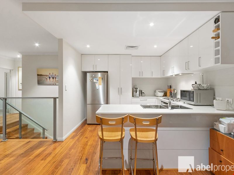 30B Selina Street, Innaloo WA 6018
