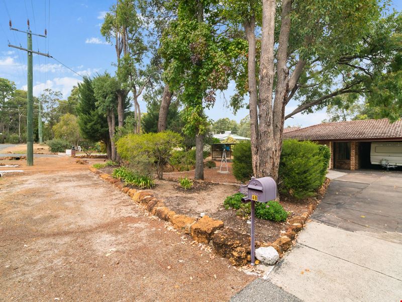 6B Taree Street, Glen Forrest WA 6071