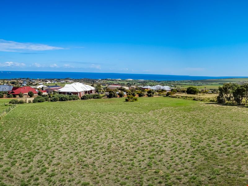 31 Brown Lane, White Peak WA 6532