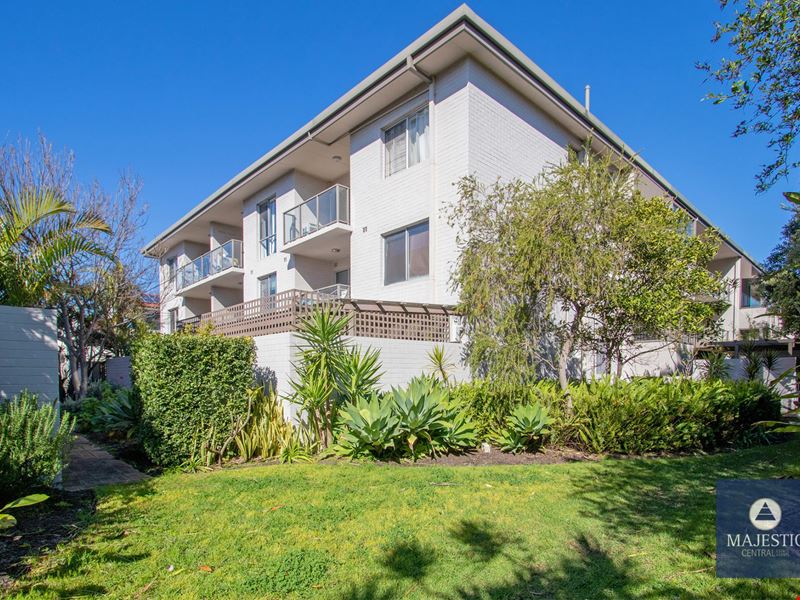 Unit 9/4 Comer Street, Como