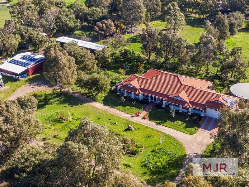 18 Curtis Lane, West Pinjarra WA 6208