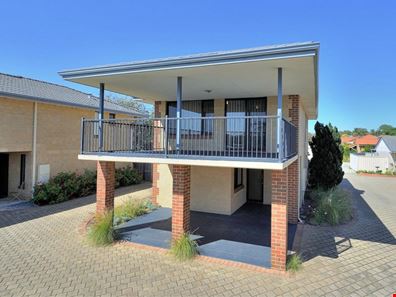 25/11 Elvire Street, Viveash WA 6056