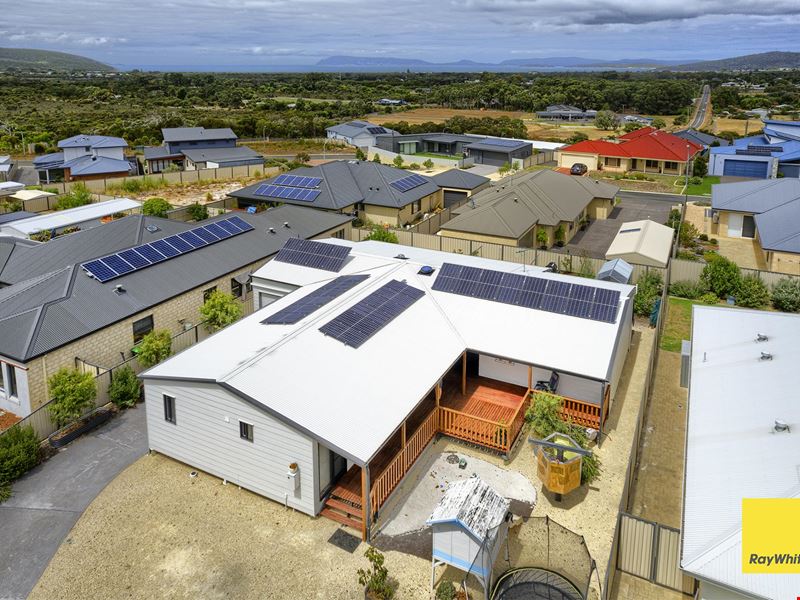 11 Elaray Way, Lange WA 6330
