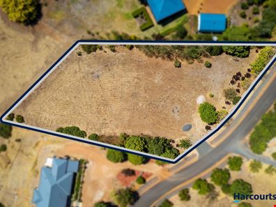 2 Jacaranda Place, Kangaroo Gully WA 6255