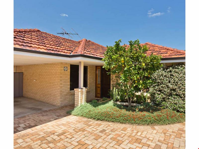 24A Fletcher Street, Applecross WA 6153