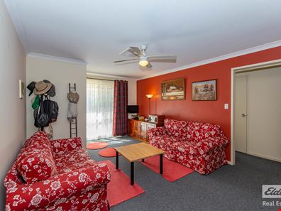 1/16 Forrest Street, Northam WA 6401