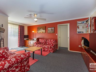 1/16 Forrest Street, Northam WA 6401